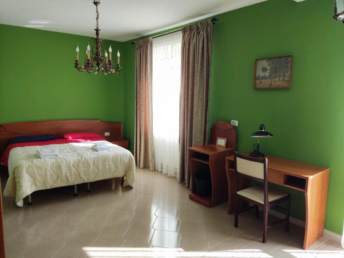 Casa Castellano Panzió Nola Kültér fotó