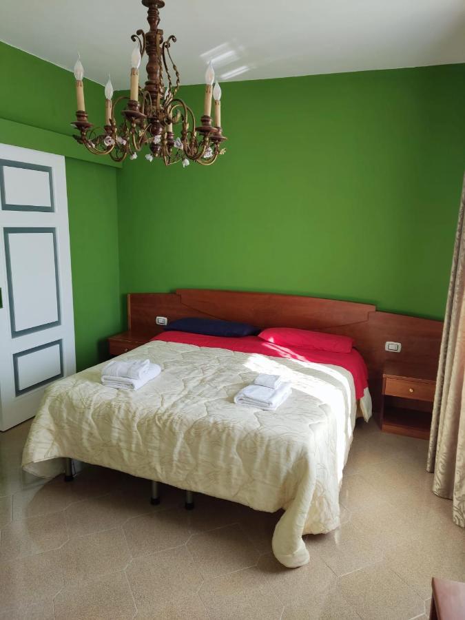 Casa Castellano Panzió Nola Kültér fotó